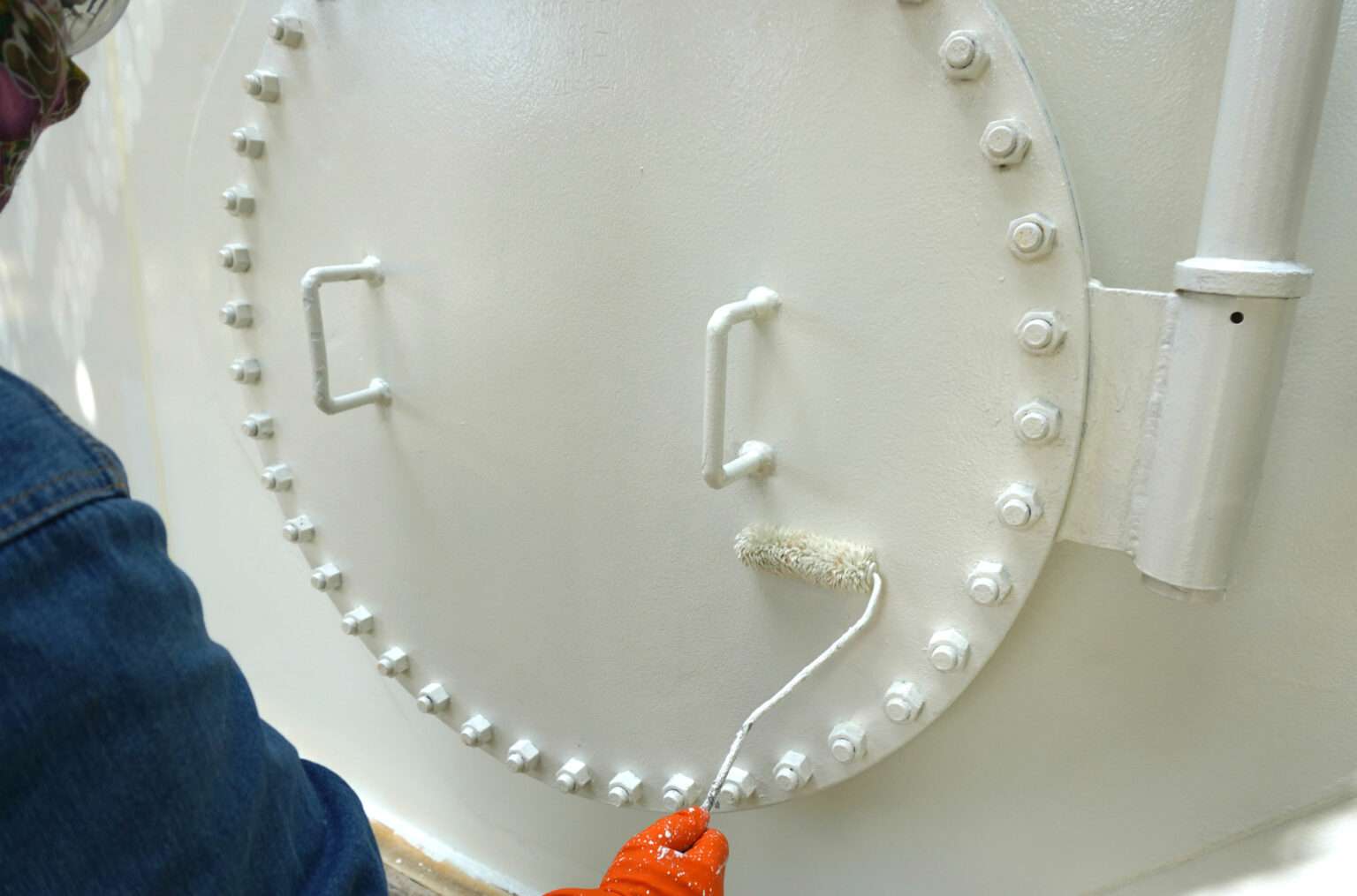 Gypsum Tank Painters | 855-736-7776